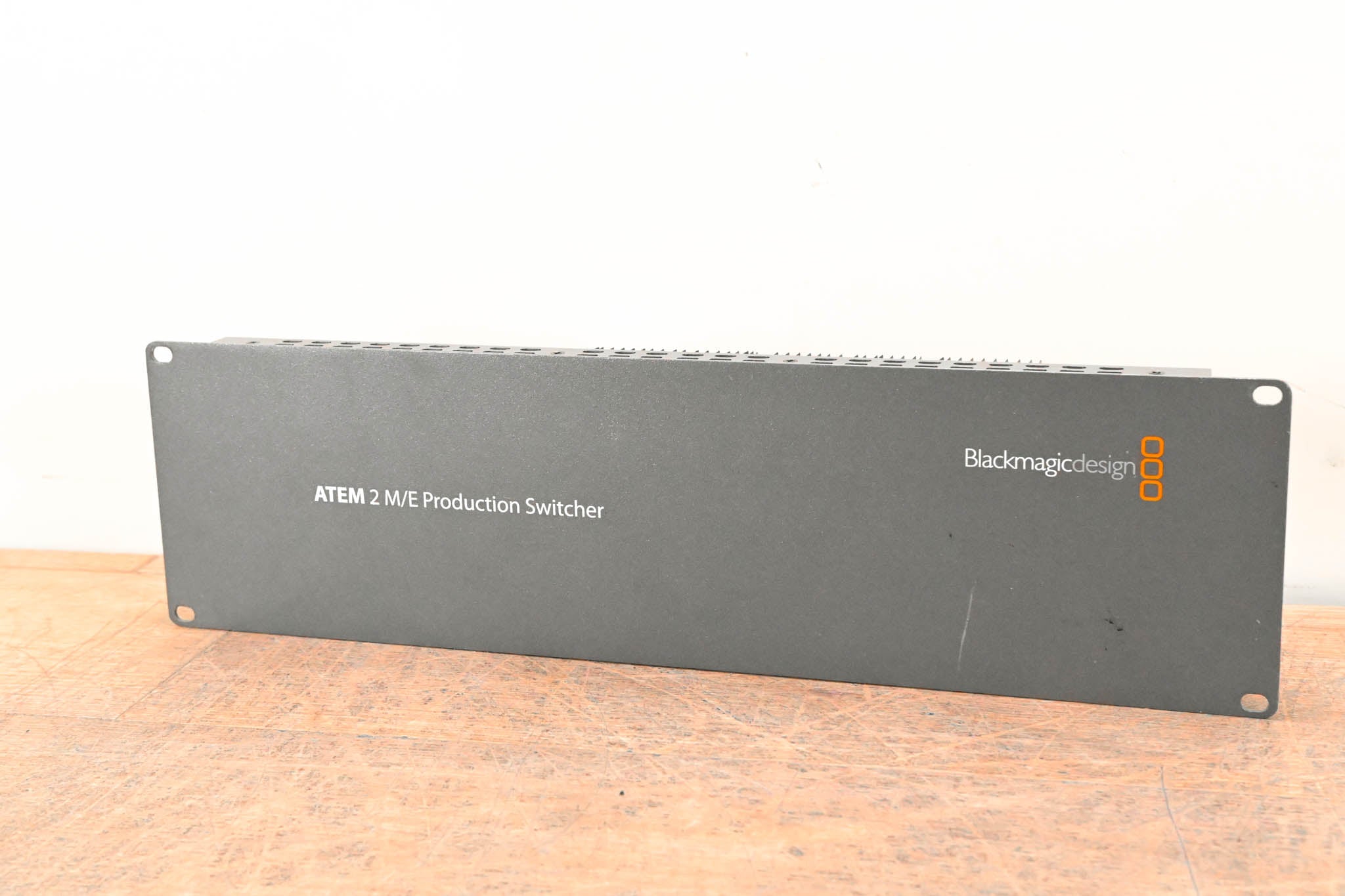 Blackmagic Design ATEM 2 M/E Production Switcher