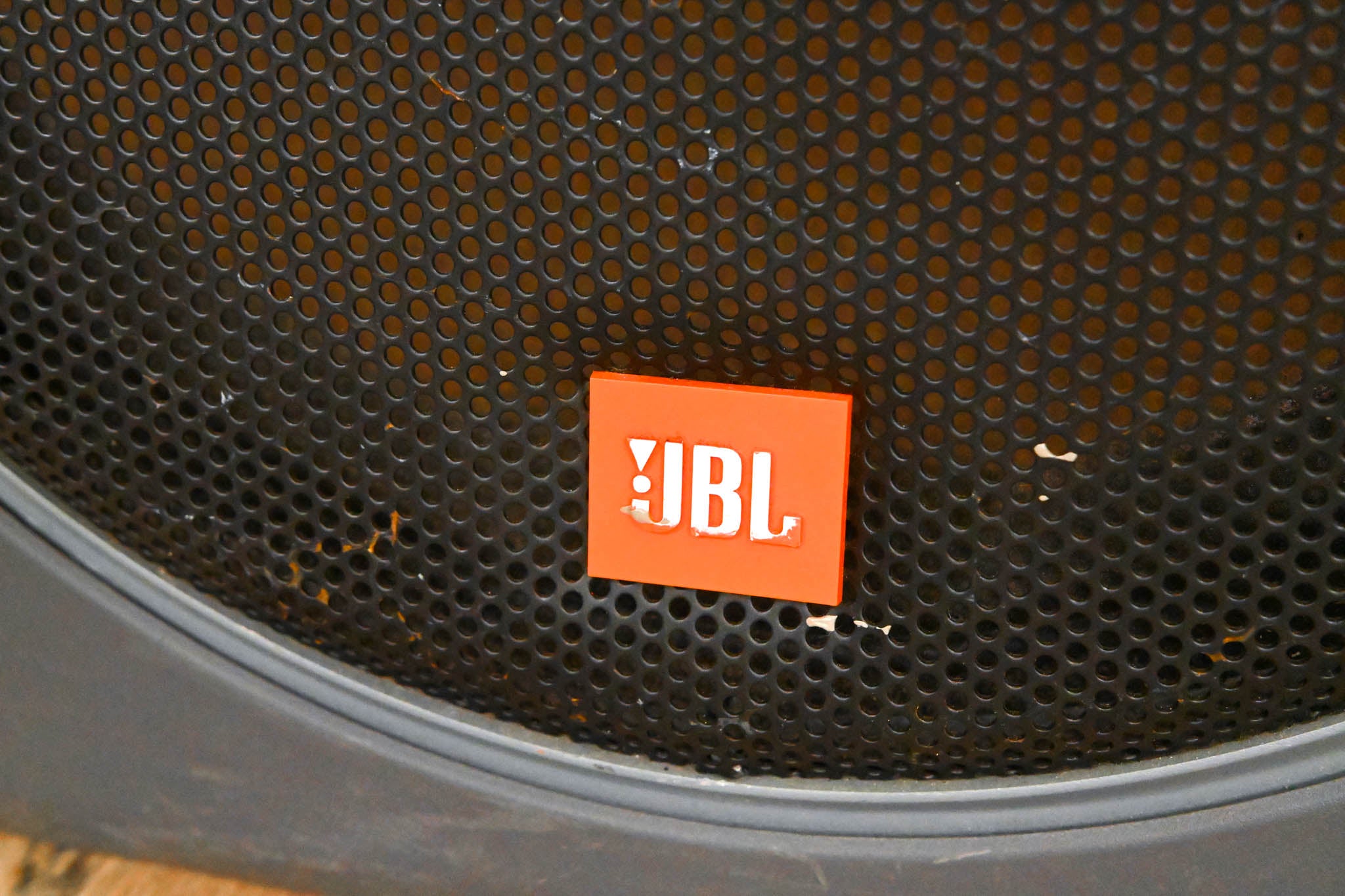 JBL EON Power 15 15 inch Powered Two-way Speaker System