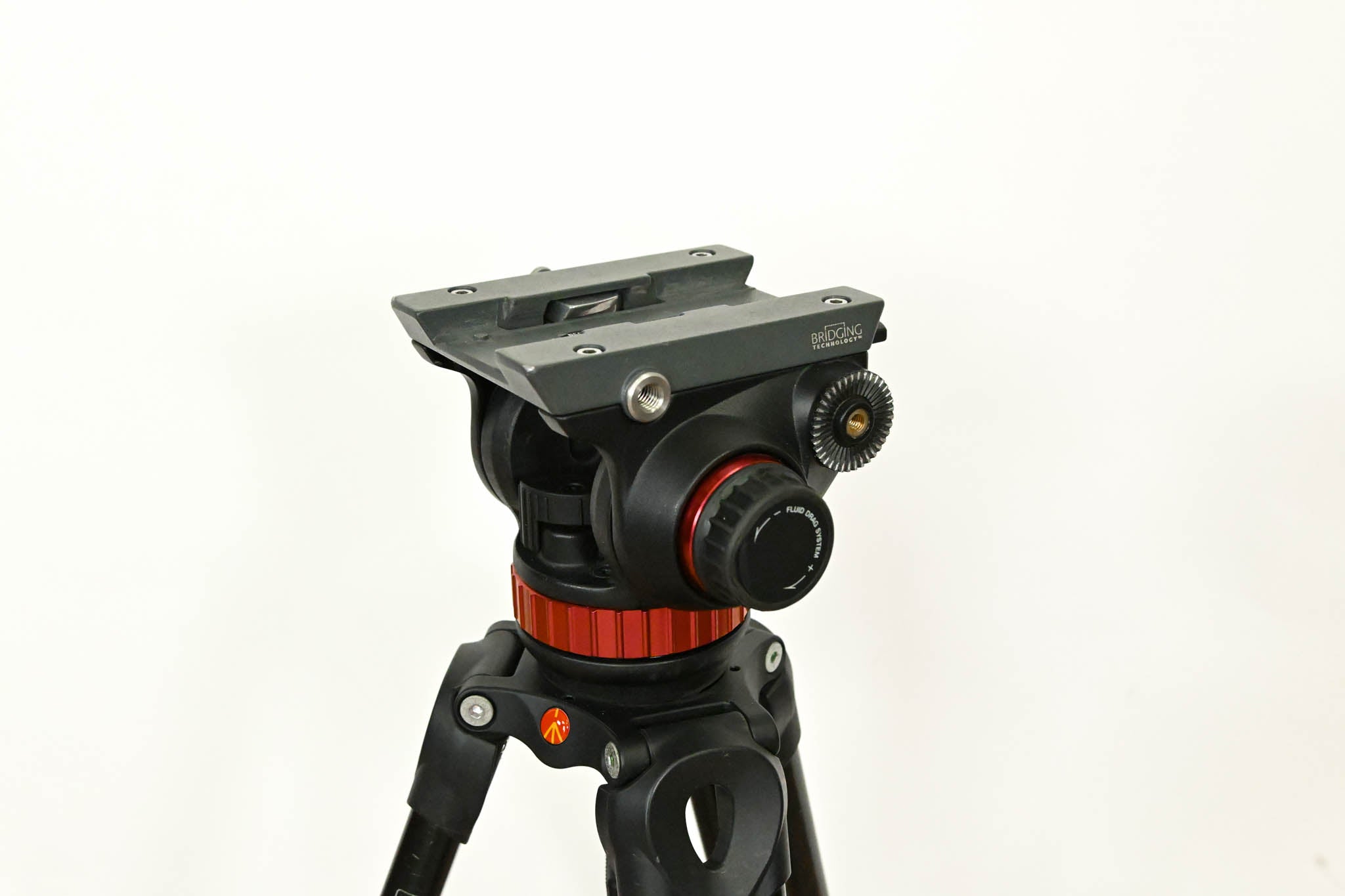 Manfrotto MVH502A Fluid Head with MVT502AM Two-Stage Tripod