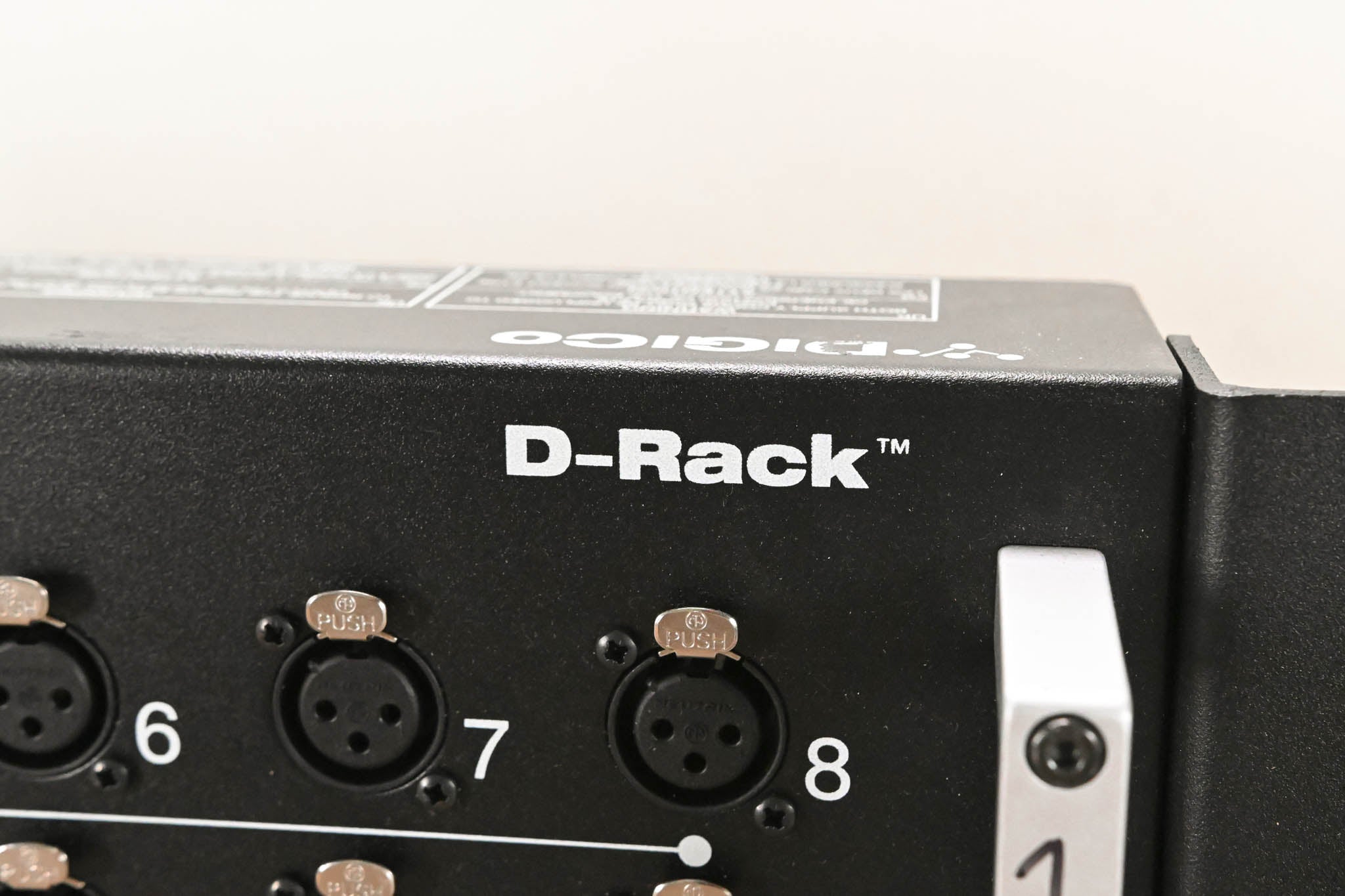 DiGiCo D-Rack 32-in Cat 6 Analog I/O Stage Box