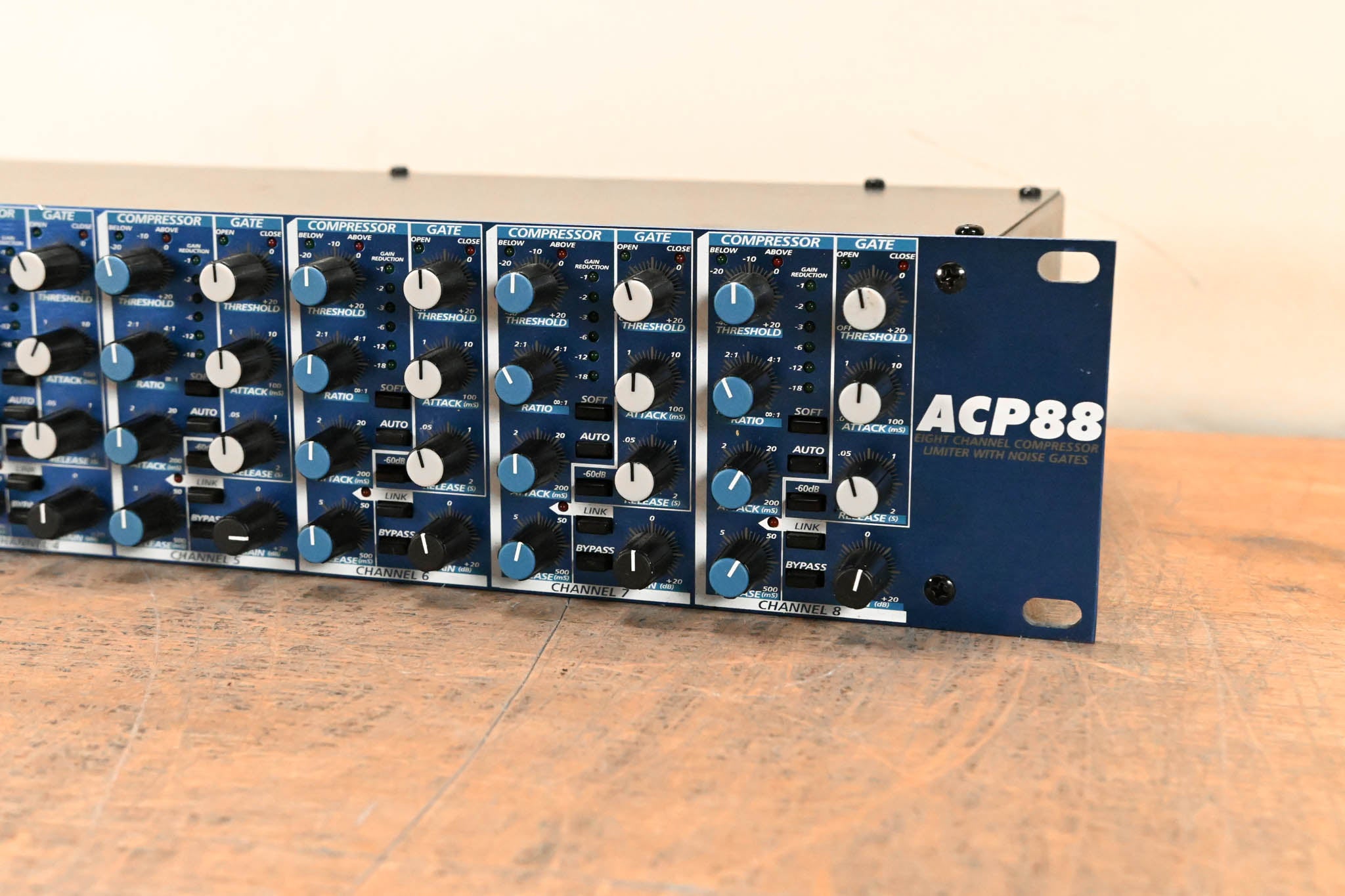 PreSonus ACP88 8-Channel Compressor/Limiter/Gate