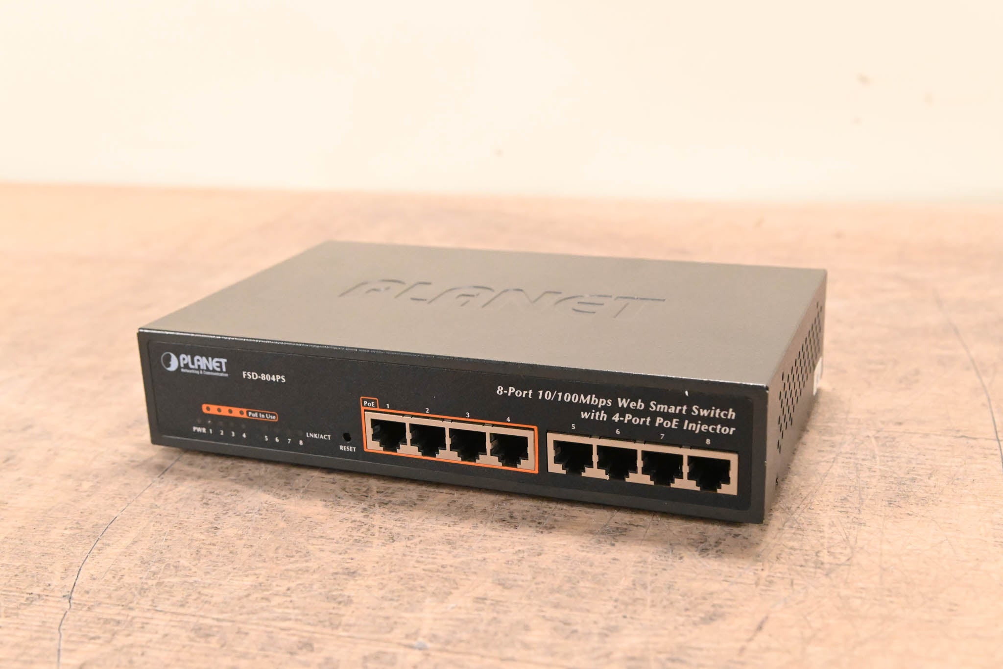 Planet FSD-804PS 8-Port 10/100Mbps with 4-Port PoE Ethernet Switch
