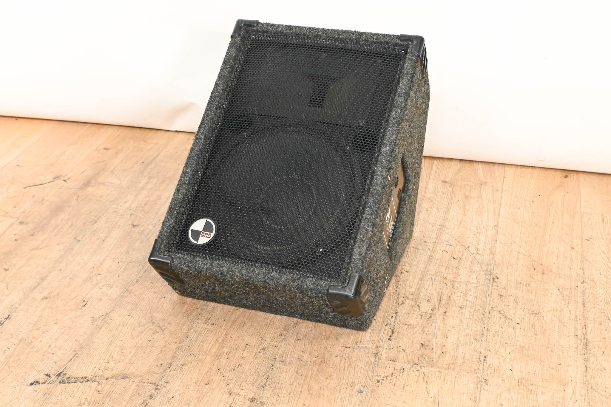 PAS T1222U Floor Monitor